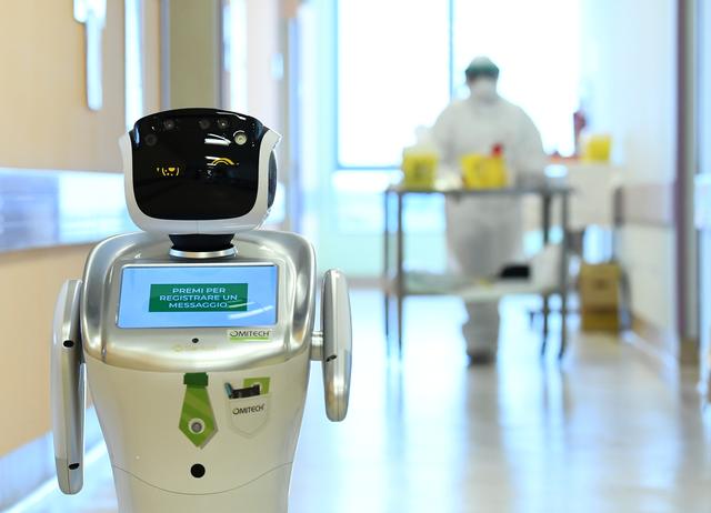 Tedavi Dışındaki Hastane Robotları